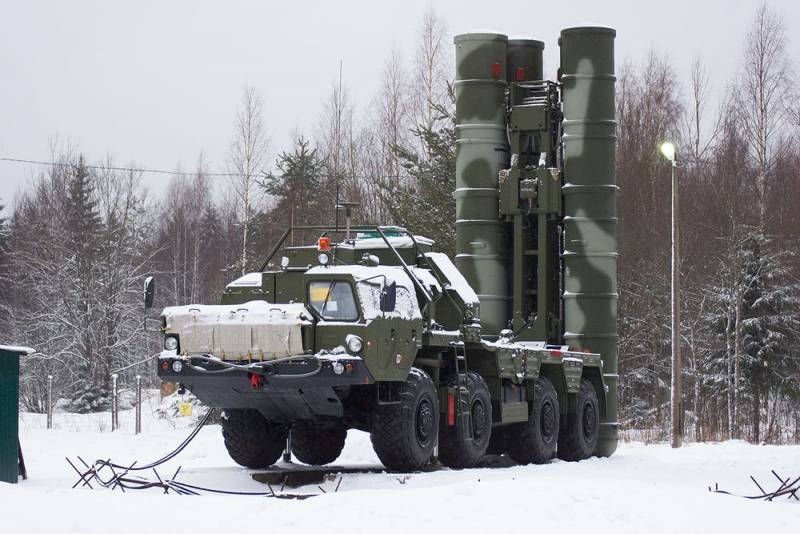 Россия поставила в Китай второй полковой комплект С-400