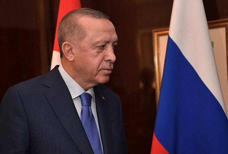 «Теперь мы сами по себе»: Эрдоган обвинил Россию в нарушении договора по Сирии