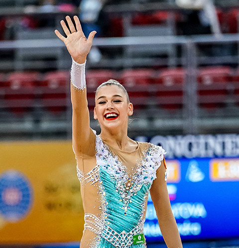 Чемпионка мира по художественной гимнастике Александра Солдатова пыталась покончить с собой