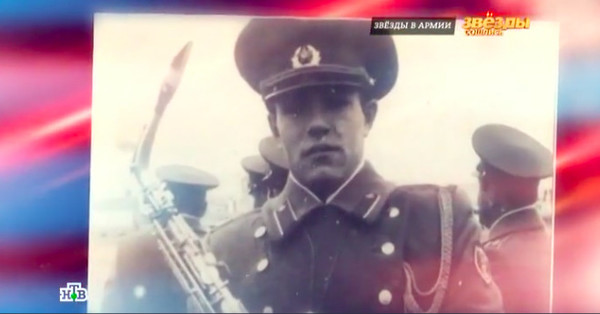 День защитника: Сергей Мазаев сбегал со службы на съемки, а Владимир Пресняков пил водку с командиром