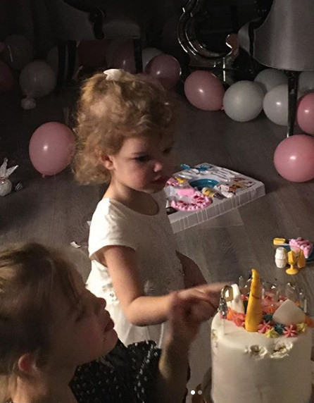 Дочь Андрея Аршавина отметила второй день рождения без него