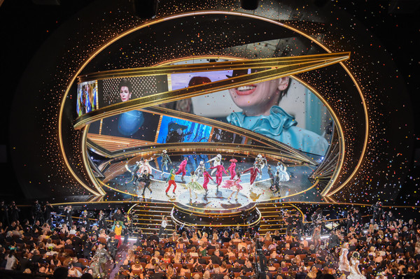 Выступление Эминема и награда Брэда Питта: самые яркие моменты «Оскара-2020»