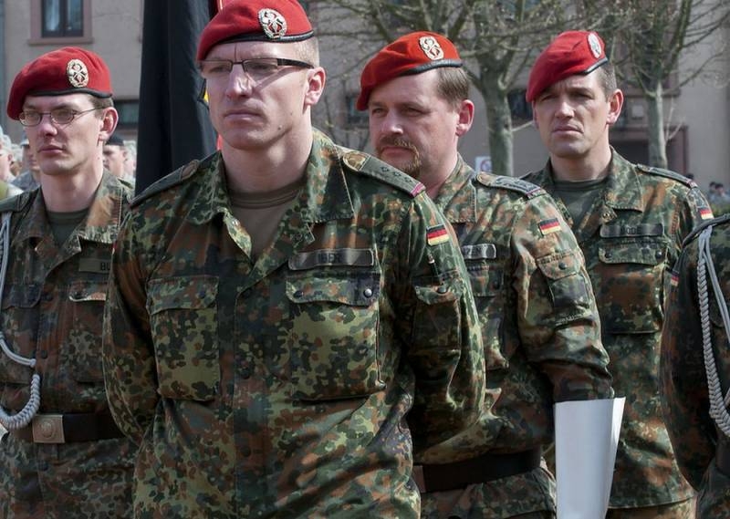 Полная готовность к 3 апреля: Германия мобилизует армию для борьбы с вирусом