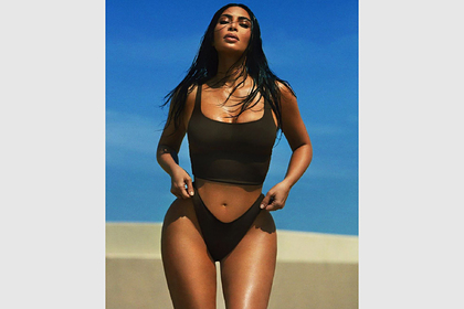 Ким Кардашьян снялась в рекламе собственного бренда нижнего белья