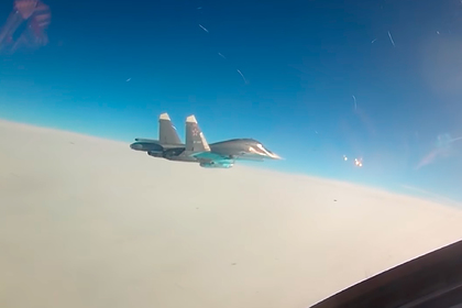 Летчик рассказал о «потеющих ладонях» при дозаправке Су-34