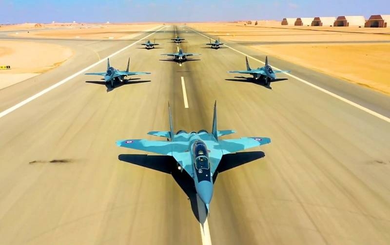 «Неизвестная авиация» начала воевать с турками в Ливии