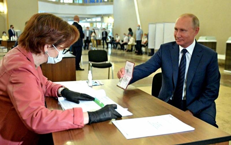 Politico: Почему Путину лучше не баллотироваться в 2024 году