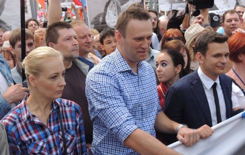 Politico: Кому выгодна смерть Навального