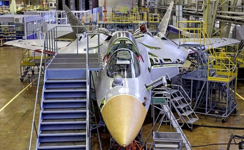 В США комментируют фото второго серийного Су-57: Русские существенно повысили качество сборки