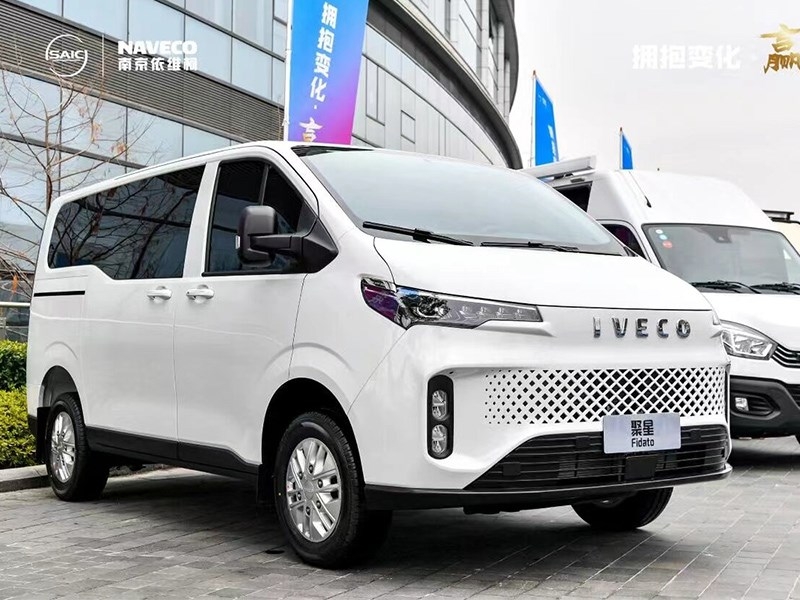 IVECO представила новый минивэн