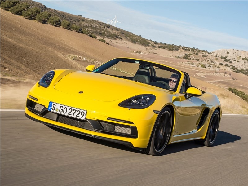 Porsche продолжит выпускать Cayman и Boxster с ДВС