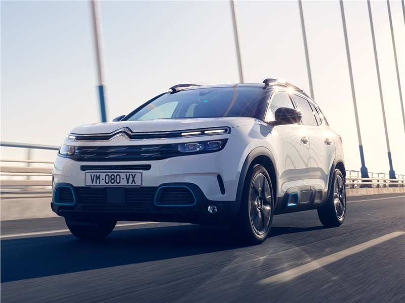 Citroen C5 Aircross Hybrid получил гибридную версию