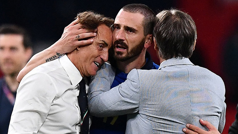 «Англия — фаворит финала Евро, но Манчини должен войти в историю». Итальянский журналист — об ожиданиях в стране перед решающим матчем