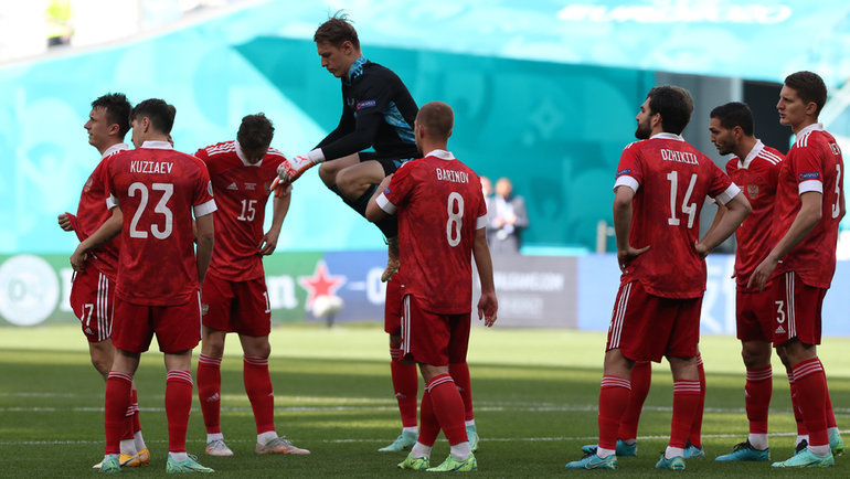 Теперь поражение — это точно конец. Россия для выхода в плей-офф обязана не проиграть в Дании, иначе нас ничто не спасет