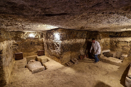 В Египте нашли могилы жрецов с древними артефактами