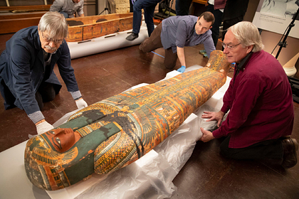 Внутри древнего саркофага нашли тайный текст